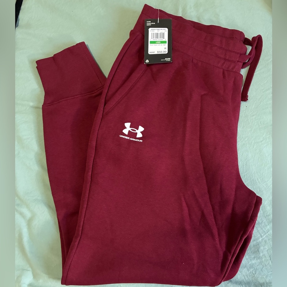 Under Armour Women’s Maroon Sweatpants